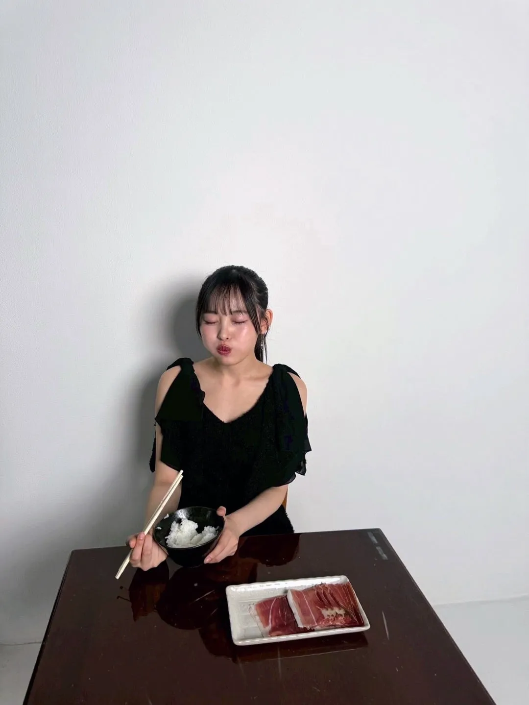 生ハムとご飯の組み合わせはトムジェリくらいの安心感　後藤花