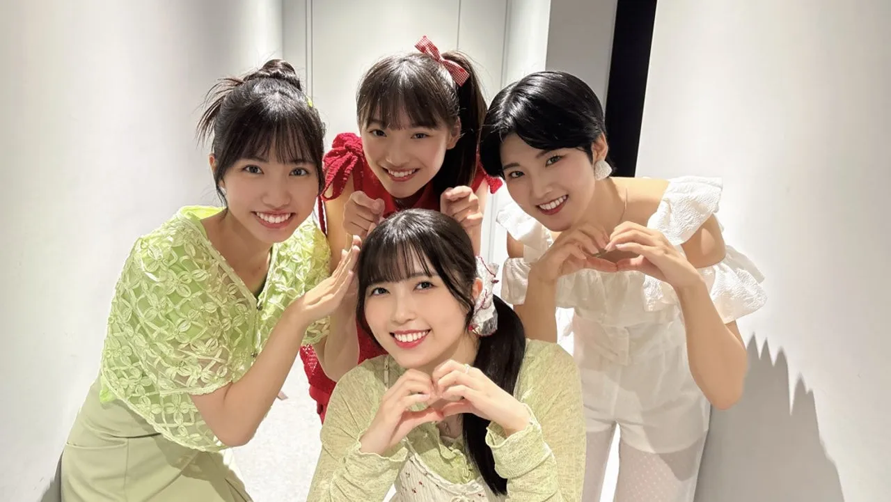 お披露目イベ　西田汐里