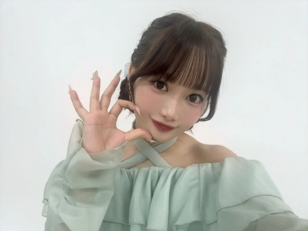 2715＊グッズ衣装！ 里吉うたの