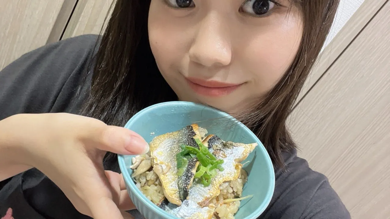 秋刀魚  明日からさかなの日！工藤由愛