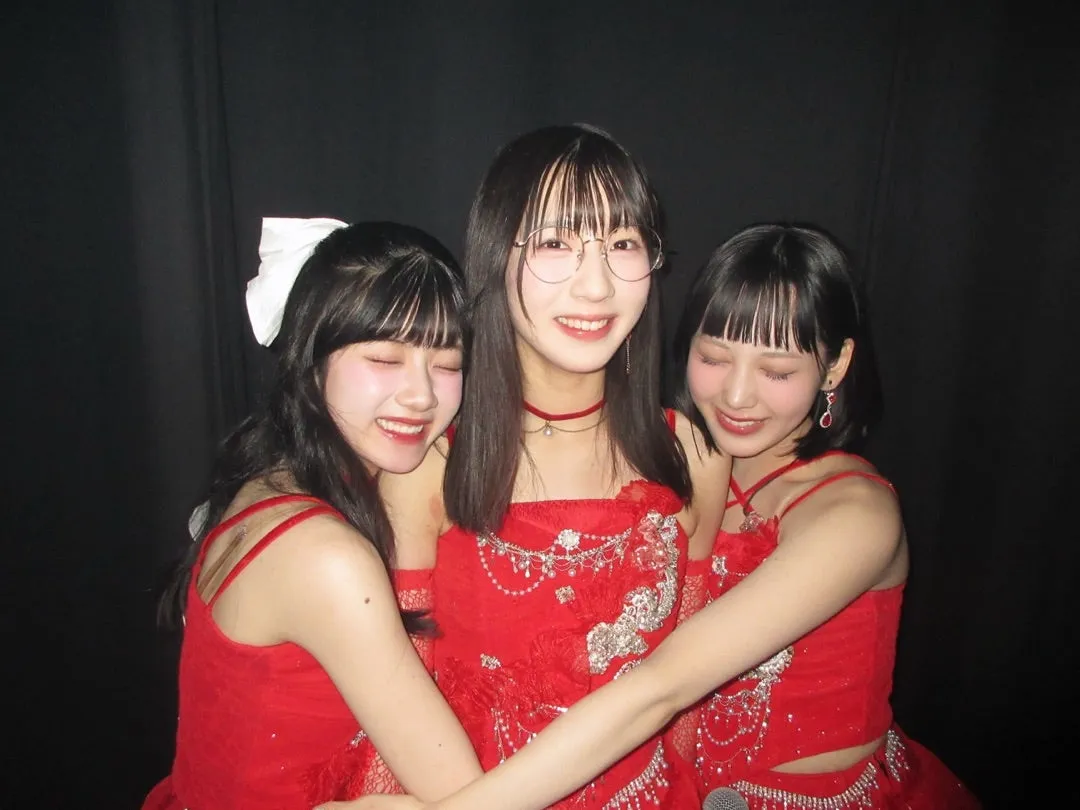 2261 届 井上玲音