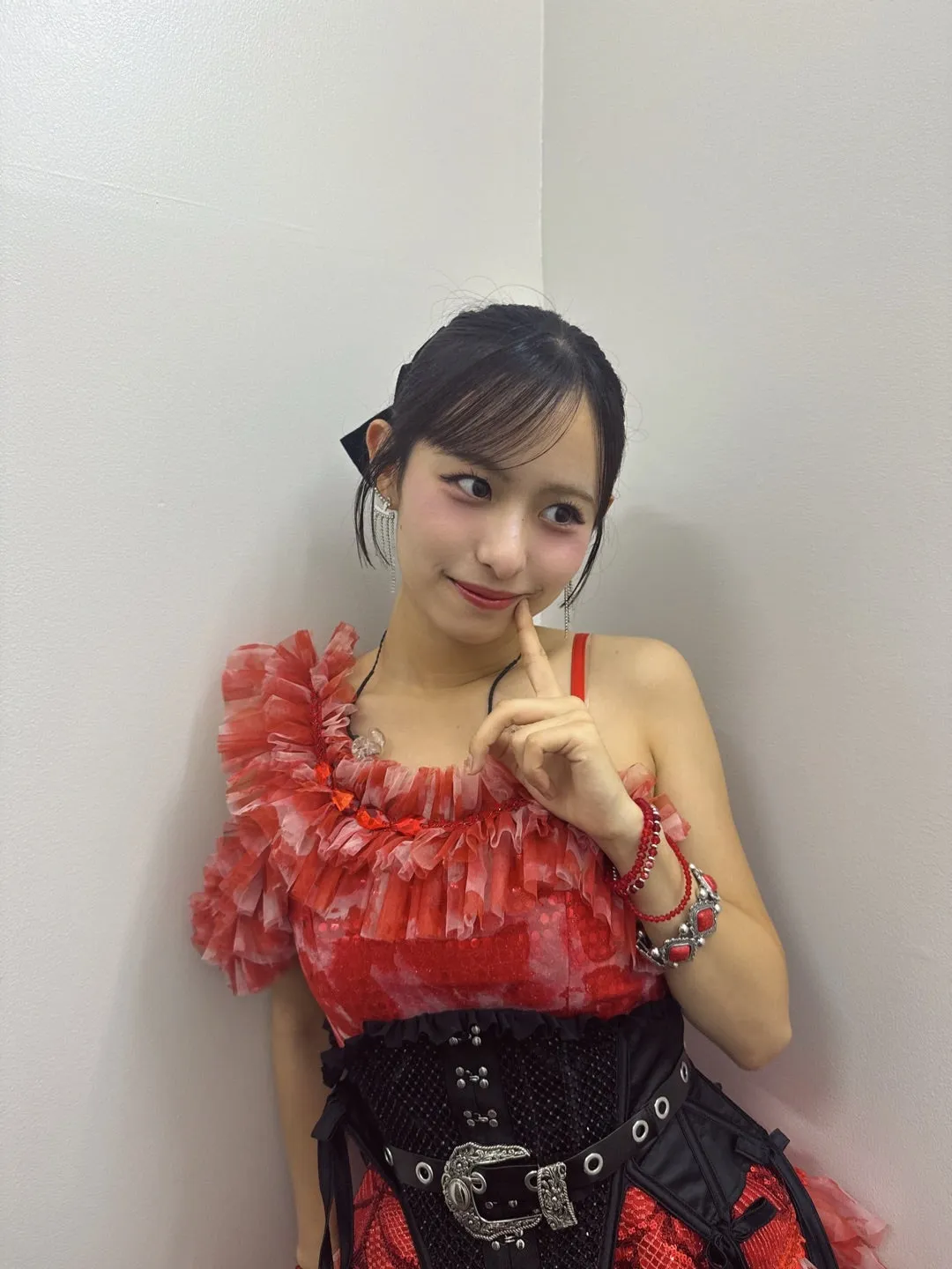 ( •̀ᴗ•́ )و   石山咲良