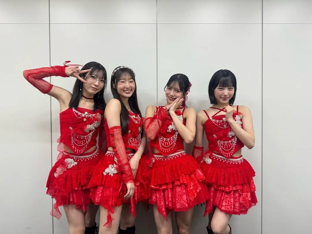 2256 衣替え？ 井上玲音