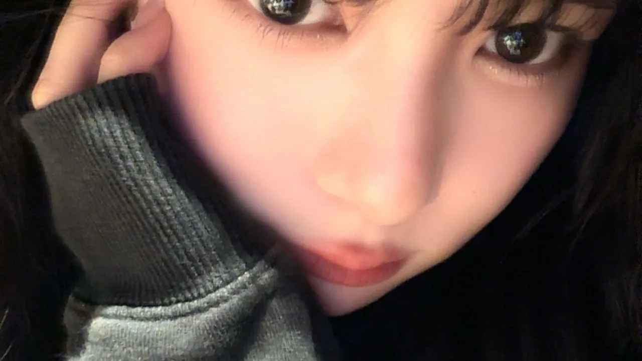 2332 いちかの写真 井上玲音
