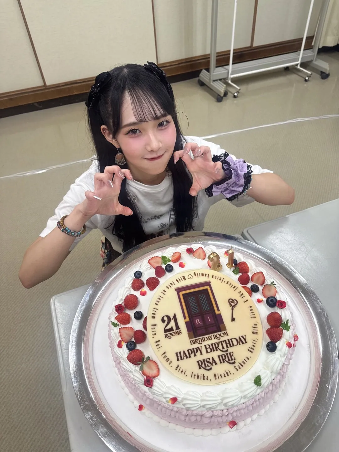 21歳！ 入江里咲