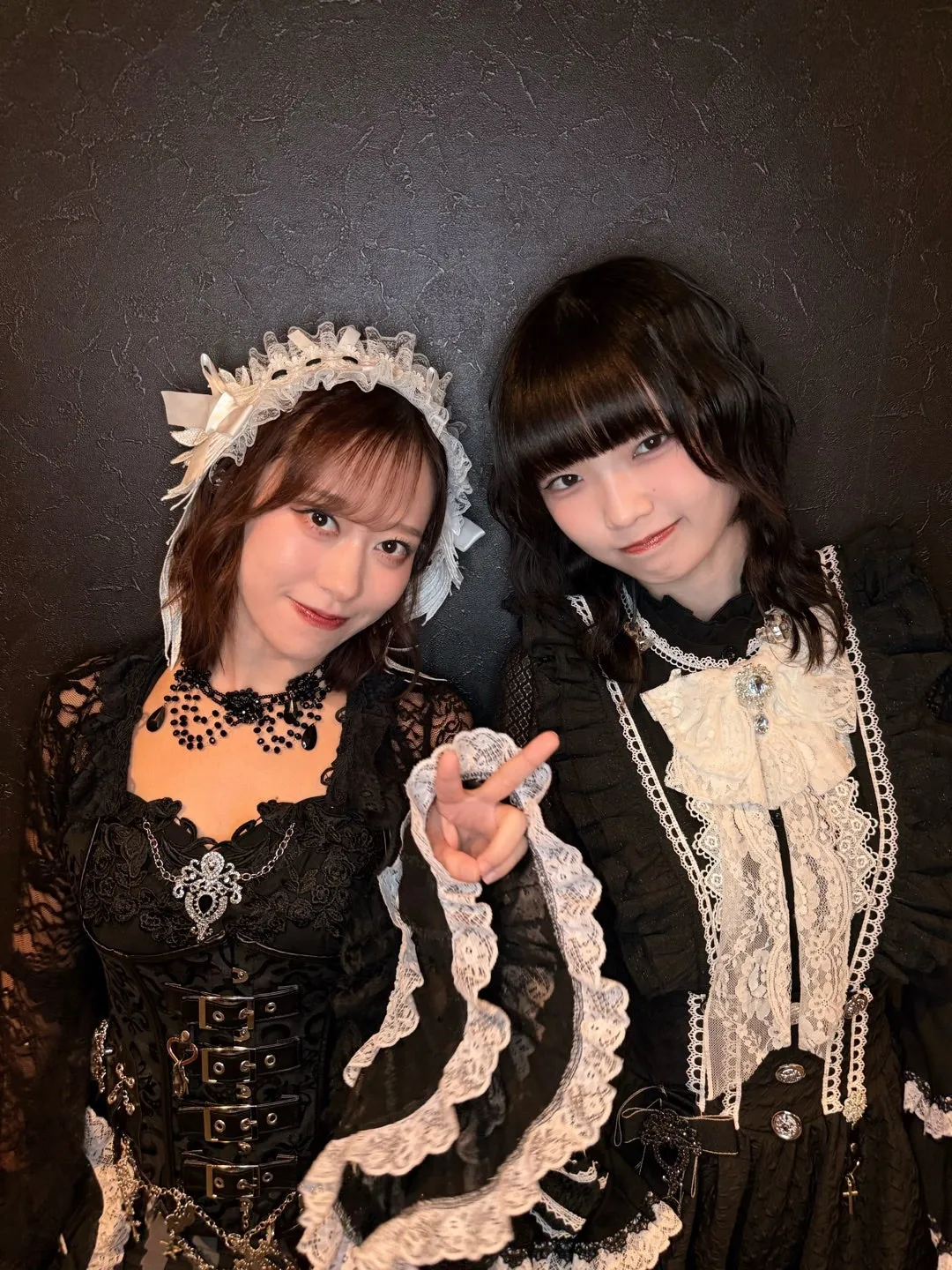 手ちっちゃすぎん？小田さくら