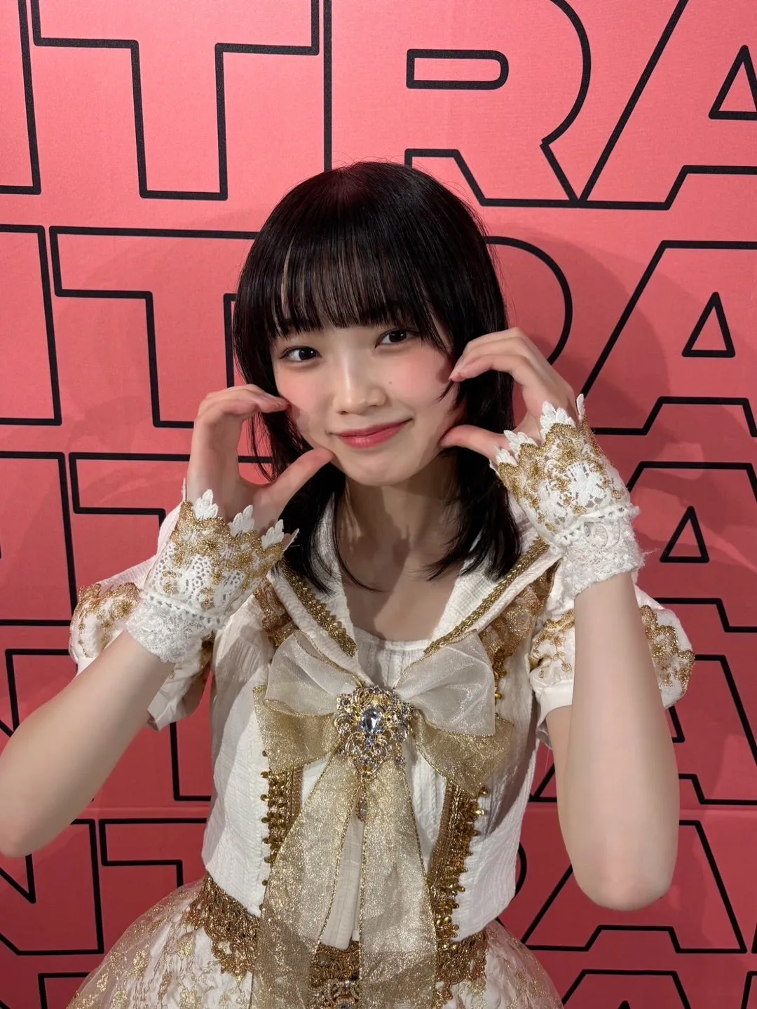 No.2229  アーカイブみてね   山﨑愛生