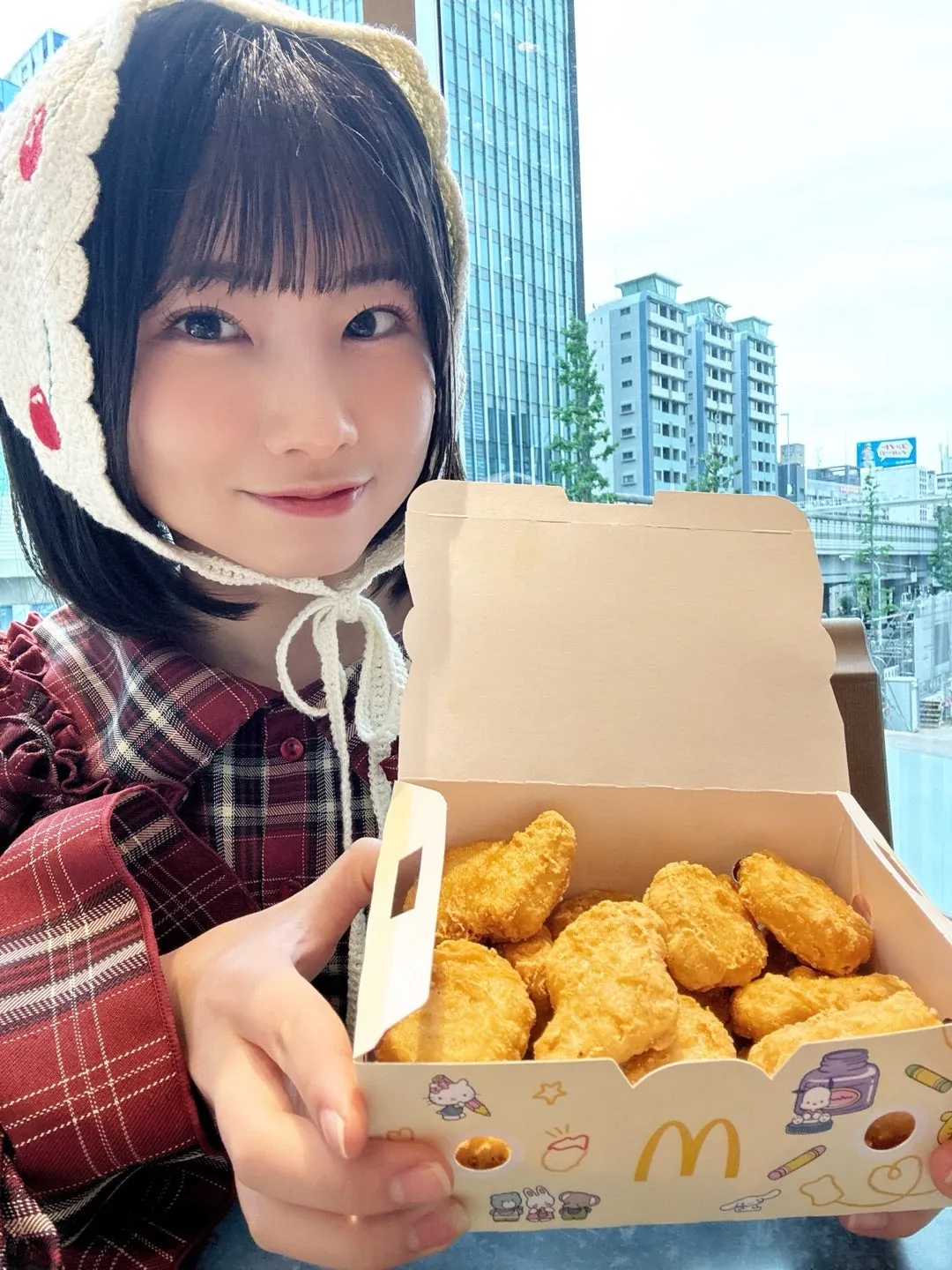 もぐもぐ。 井上春華