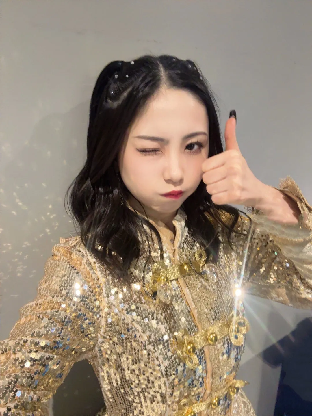 公式ホームページ見た！？　櫻井梨央