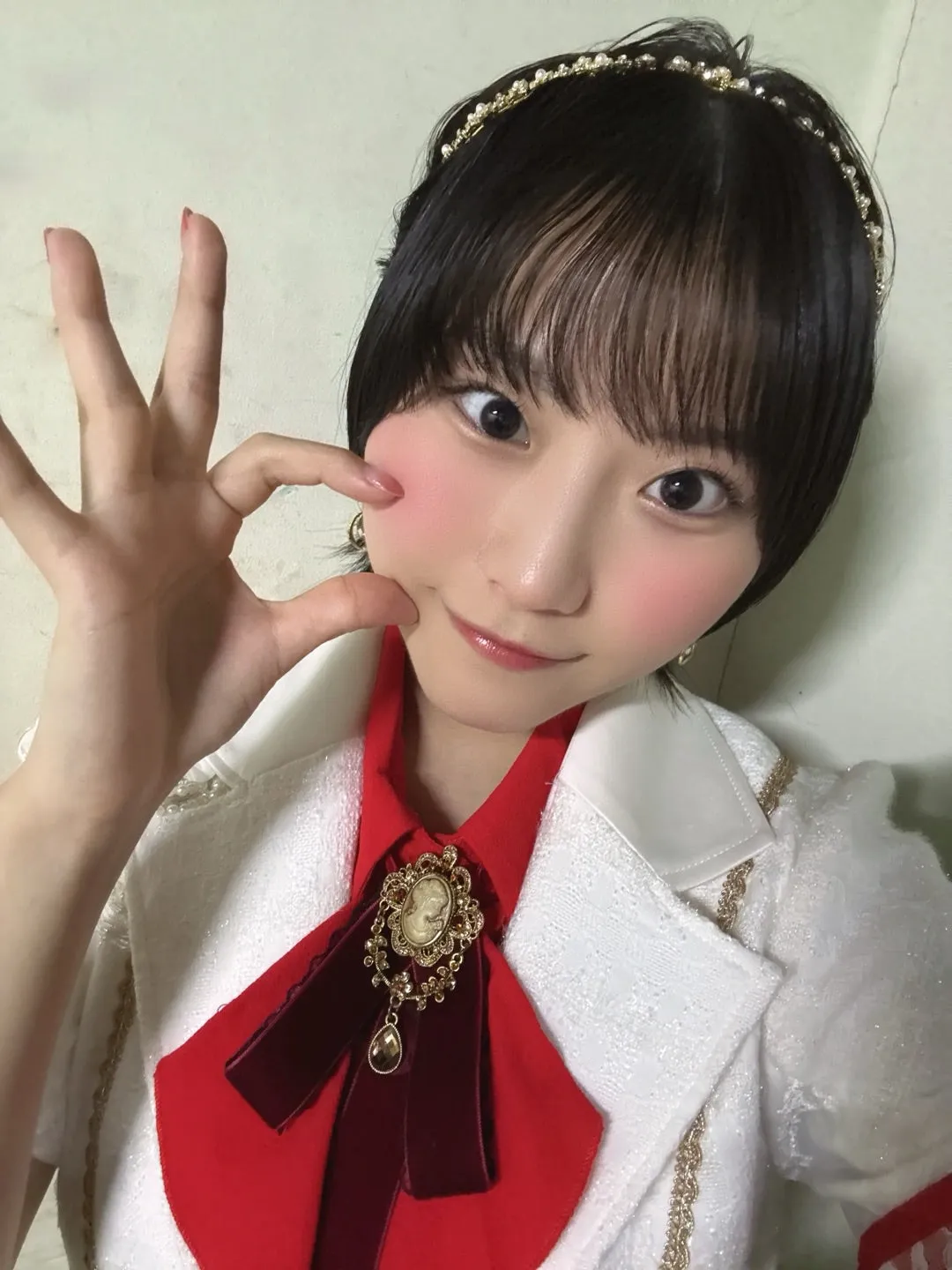 上村麗菜 - ロージークロニクル - ハロー！プロジェクト公式サイト