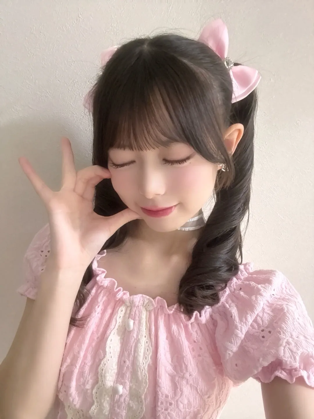 村越彩菜 - ロージークロニクル - ハロー！プロジェクト公式サイト