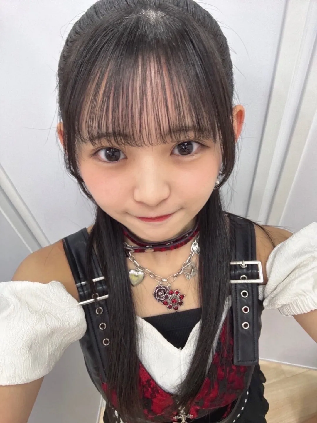シングル発売日ーの石井泉羽