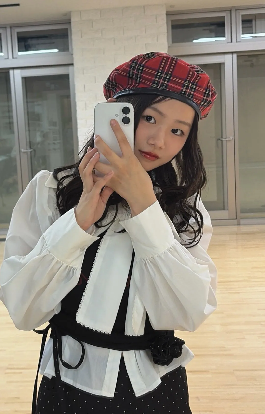 みんな赤でかわいいね西村乙輝