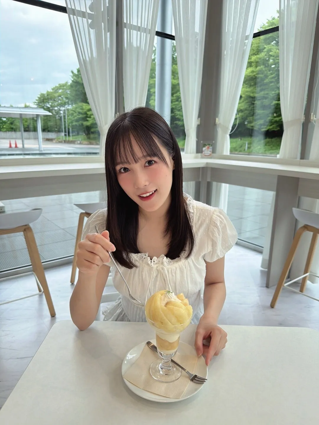 桃パフェ食べた桃ソムリエ河西結心